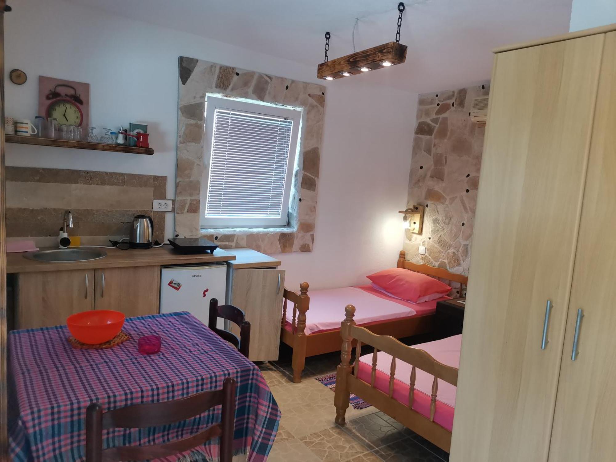 Apartments Lazarevic Sutomore Zimmer foto