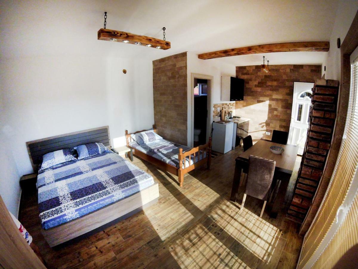 Apartments Lazarevic Sutomore Exterior foto