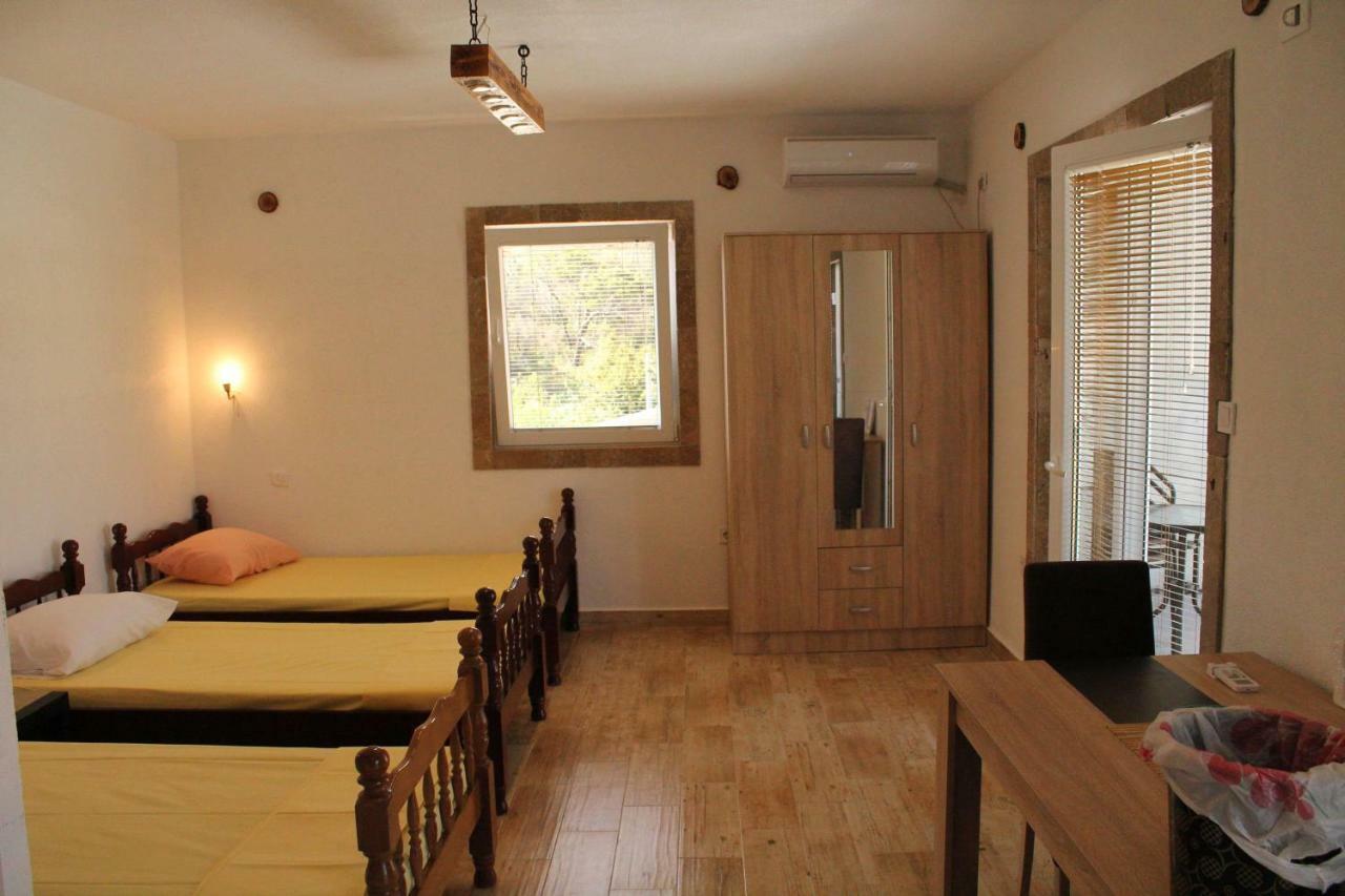 Apartments Lazarevic Sutomore Exterior foto