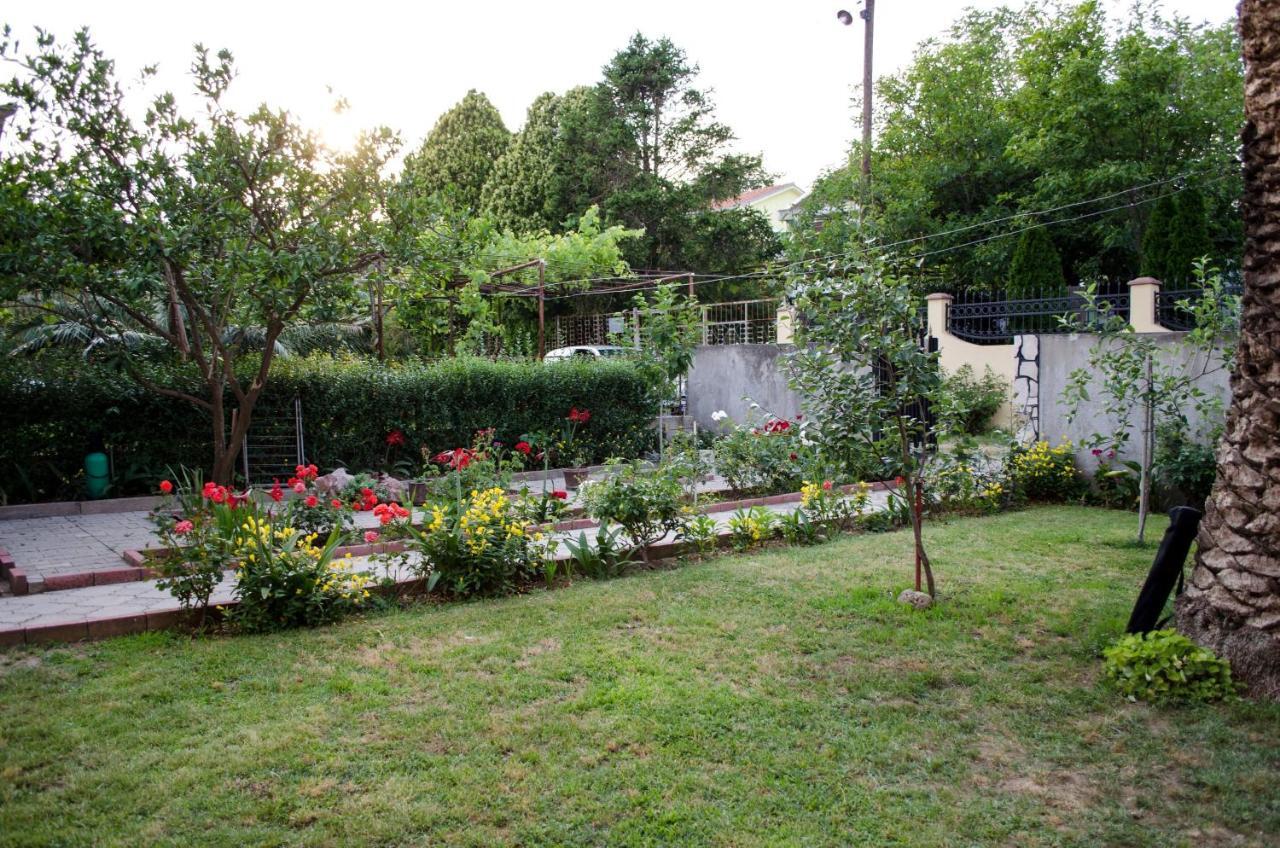 Apartments Lazarevic Sutomore Exterior foto