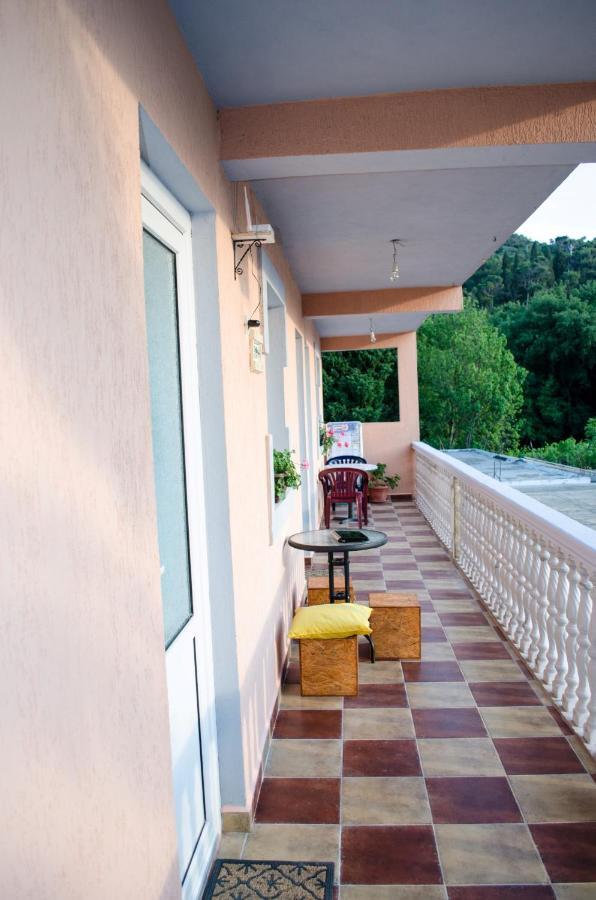 Apartments Lazarevic Sutomore Exterior foto